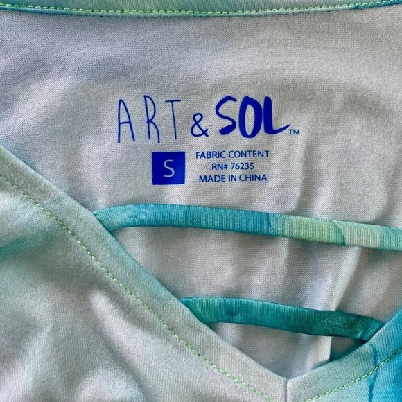 Art & Sol Colorful Flamingo Print Short Sleeve Top Women's Small NEW - Picture 8 of 10